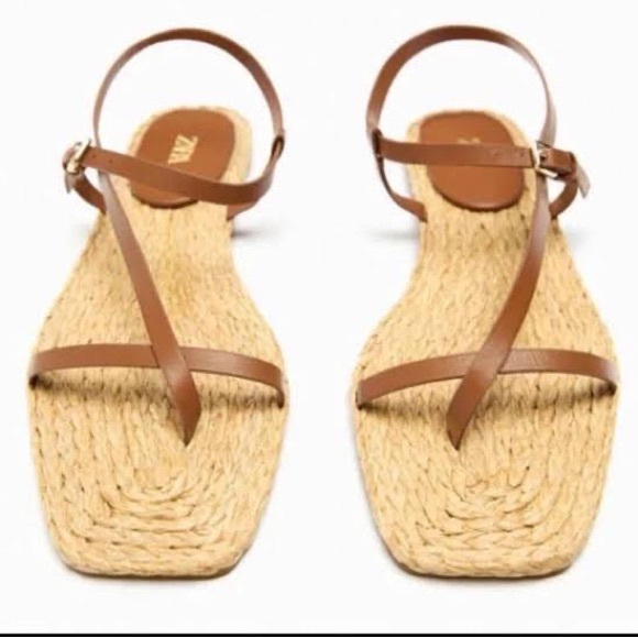 NWT ZARA FLAT SANDALS WITH LEATHER STRAPS 42 11 - Picture 3 of 5